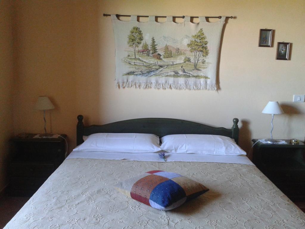 Agriturismo Cantinaccia Di Sopra بيتيجليانو الغرفة الصورة