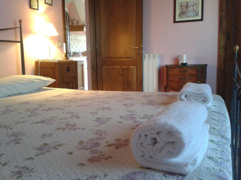 Agriturismo Cantinaccia Di Sopra بيتيجليانو الغرفة الصورة